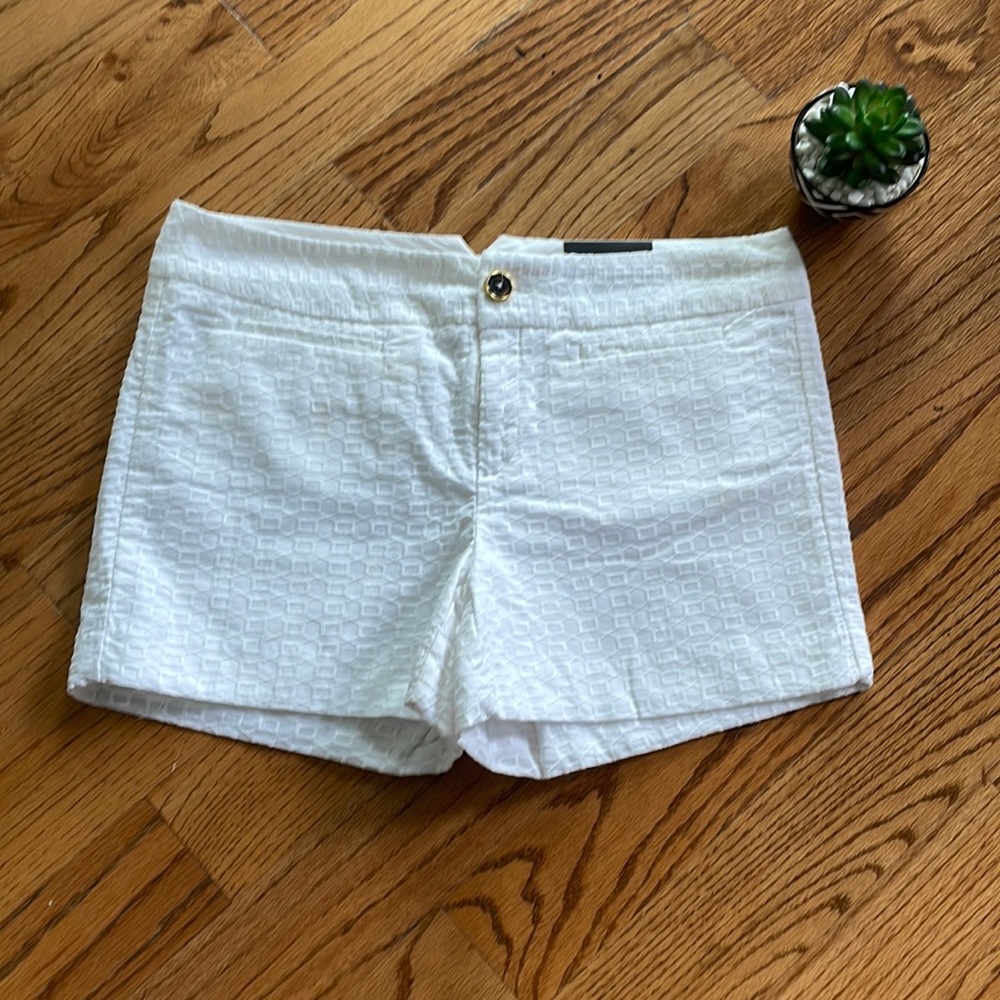 NWT Banana Republic Textured Shorts White size 6